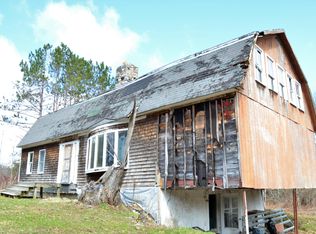 86 Carmel Rd S, Hampden, ME 04444