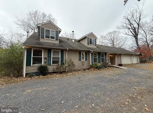 521 Northern Spy Dr, Linden, VA 22642