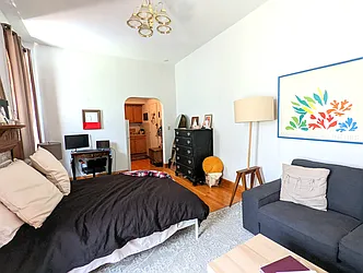 Rented by Manhattan Spaces