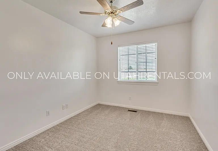 144 N 1120 E — Photo 18