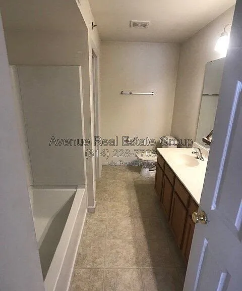 11300 Spring Creek Ln — Photo 19