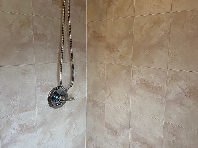 179 Trimble Ave #2 — Photo 10