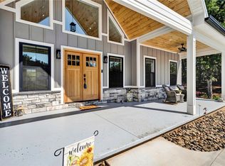 124 Edgewater Point, Abbeville, SC 29620