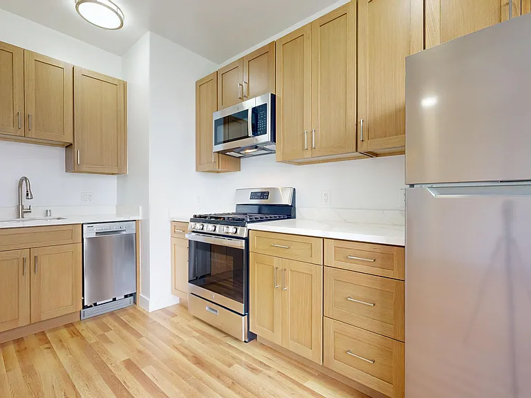 1060 Bush Street — Photo 24
