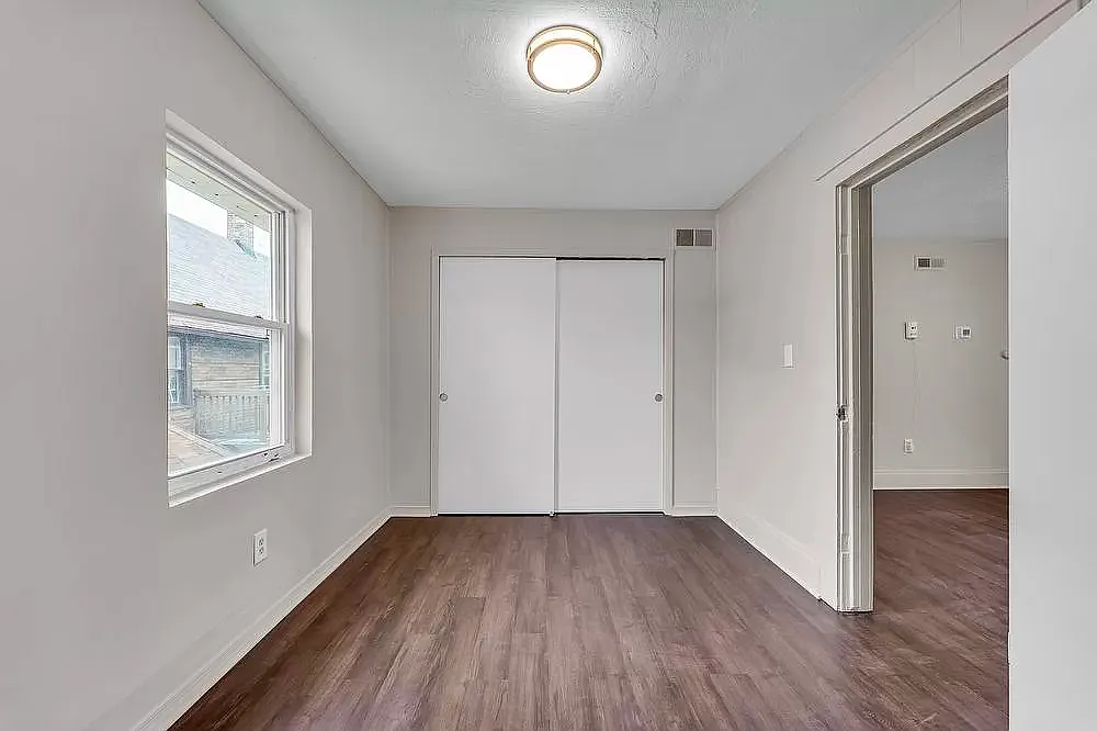 2120 Robin Street - 4 — Photo 4