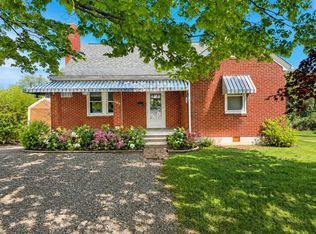 703 Vine St, Bedford, VA 24523