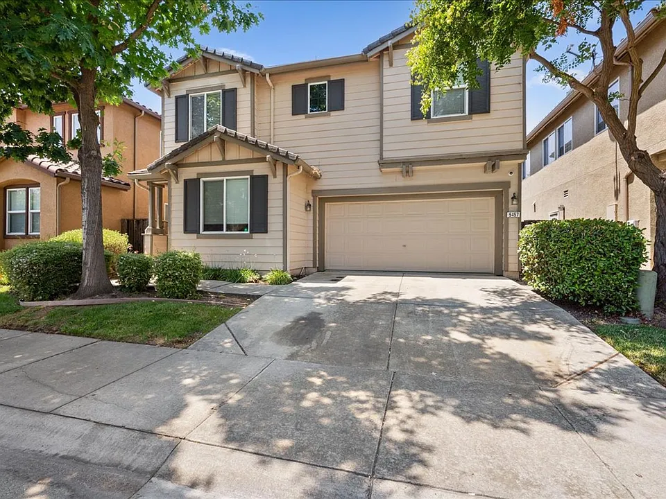 5457 Shennecock Way