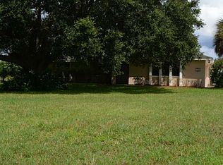 2306 Capps Rd, Lake Wales, FL 33898