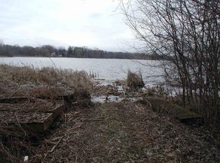 9709 276th Ave, Trevor, WI 53179