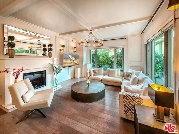 10727 Wilshire Blvd APT 202