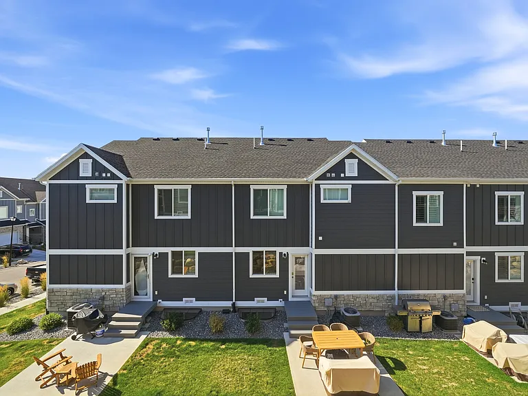 953 W Mountain Hollow Way — Photo 39