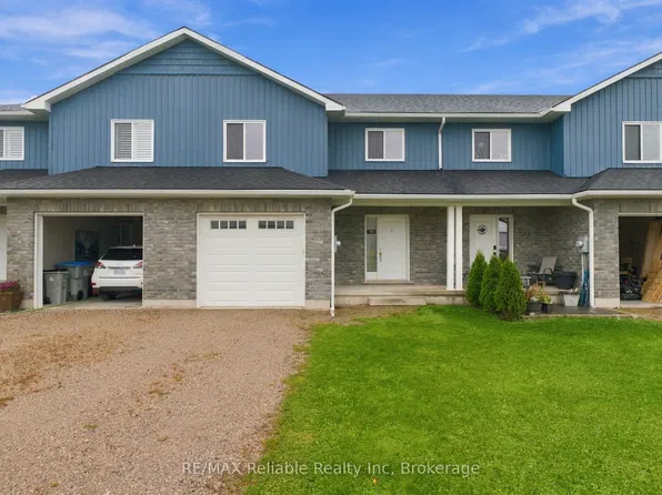 80 Huron St, Huron East, ON N0K 1W0