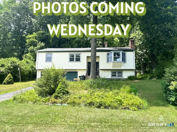 17 Fowler Terrace, Milford, CT 06460