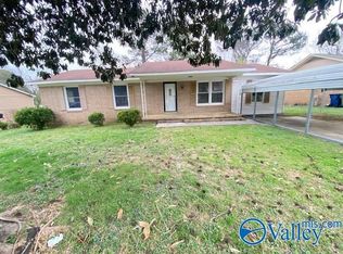 6004 Trent Dr NW, Huntsville, AL 35810