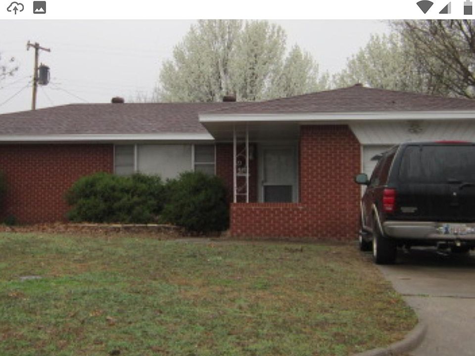 1st image of 4312 SE 12th St