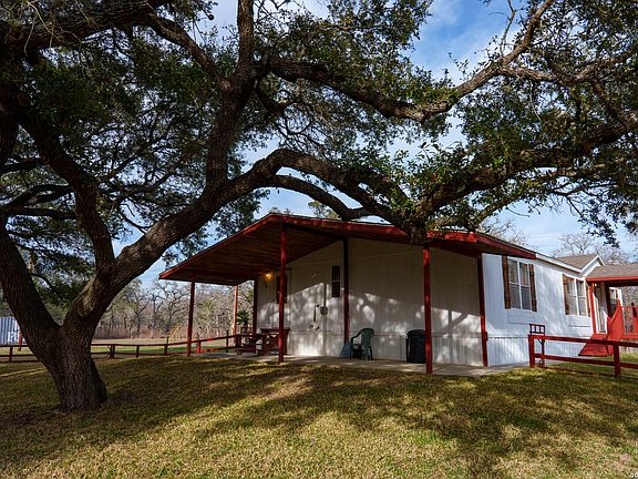 2nd image of 104 Longhorn