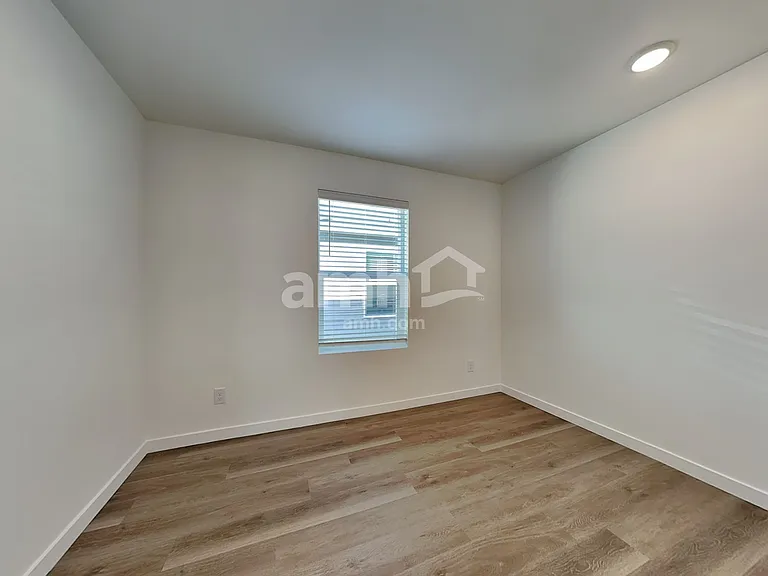 9836 Kai Jurcevic Ave — Photo 21