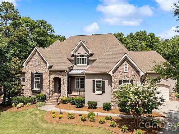 3rd image of 653 Bannerman Ln