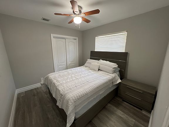 4th image of 3251 SW 23rd Ct