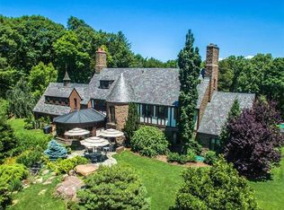 49 Kenmore Rd, Bloomfield, CT 06002