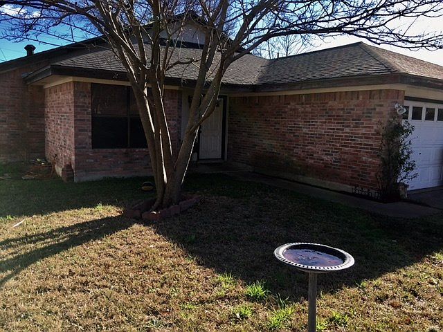 1st image of 1208 Peachtree Valley Dr
