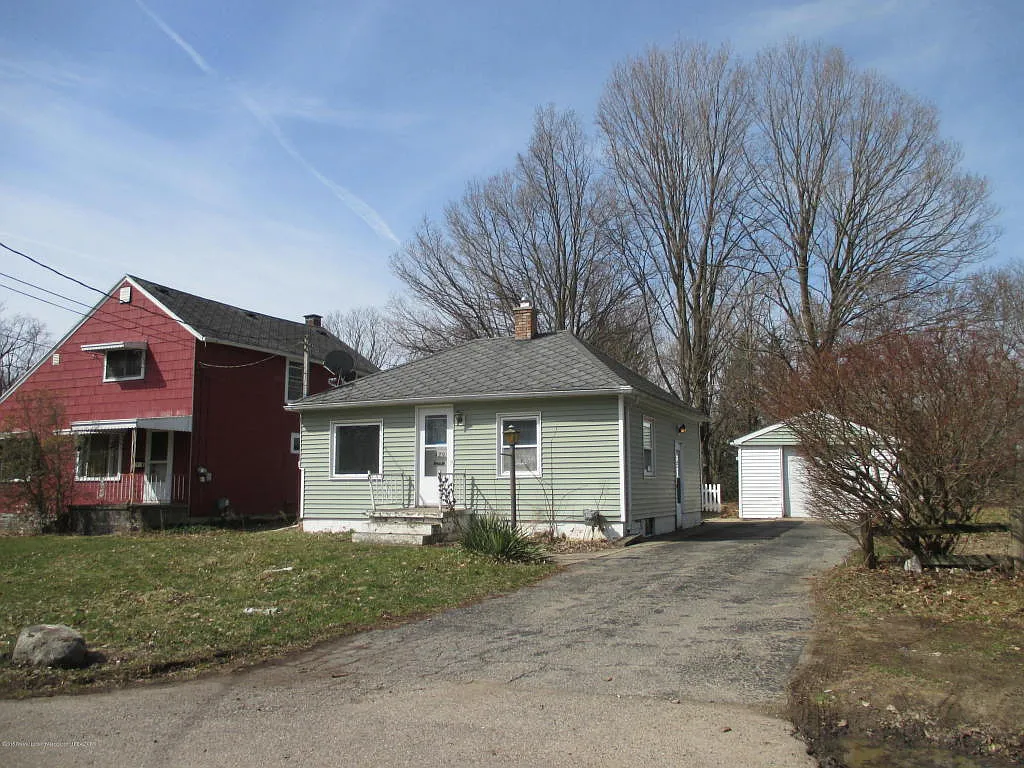 429 North St photo 1
