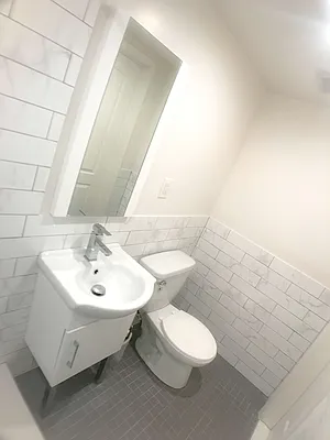 Rented by Clove Realty LLC | media 21