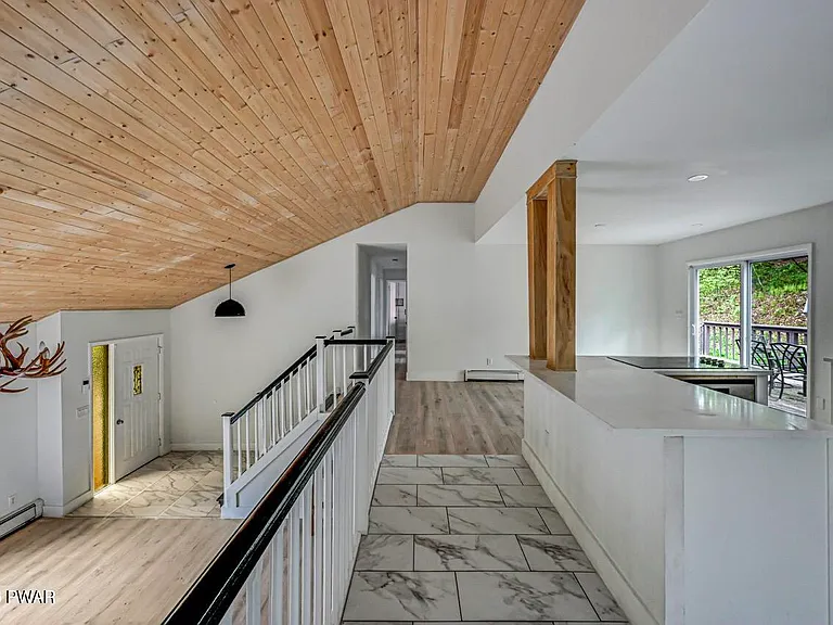 49 Lake View Dr #14 — Photo 26