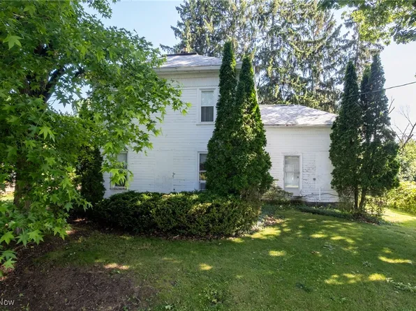 225 Burbank St, Creston, OH 44217