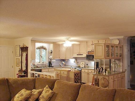 5th image of 3 Kingfisher St