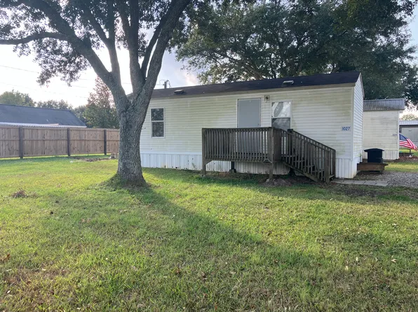1027 Zenon Rd, Ville Platte, LA 70586