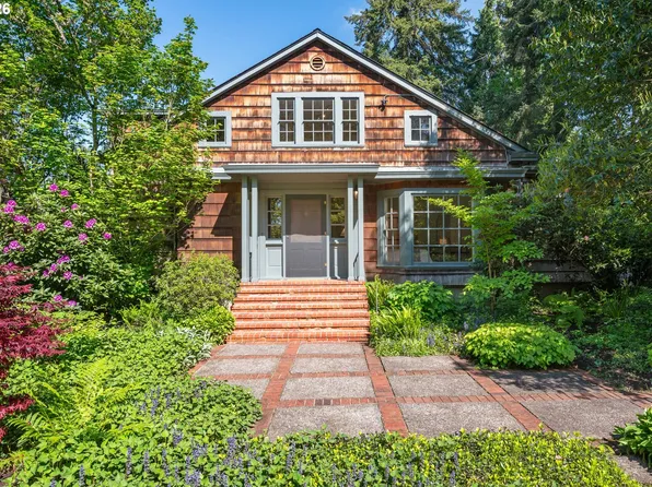 2303 McMorran Ave, Eugene, OR 97403