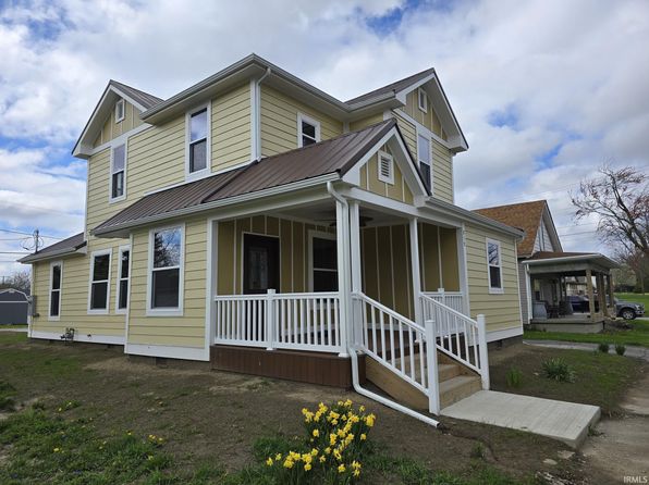 819 N Walnut St, Hartford City, IN 47348