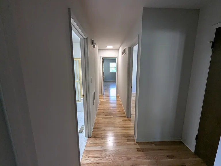 740 Penny Ct — Photo 33