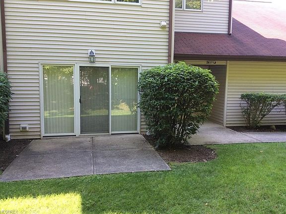 5th image of 7129 Village Dr #7129