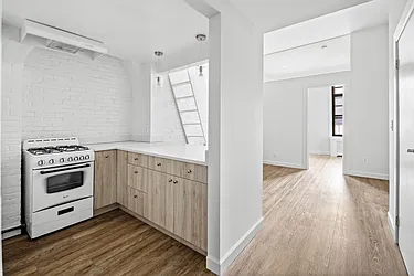 Rented by Urban Real Estate Property Group Inc