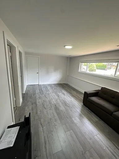 475 Naismith Ave #1A — Photo 3