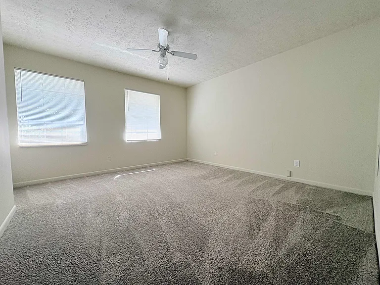 1734 Hartsfield Rd #D — Photo 10