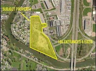 24591 N River Rd, Mount Clemens, MI 48043