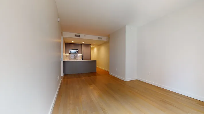 Rented by Bond New York | media 26