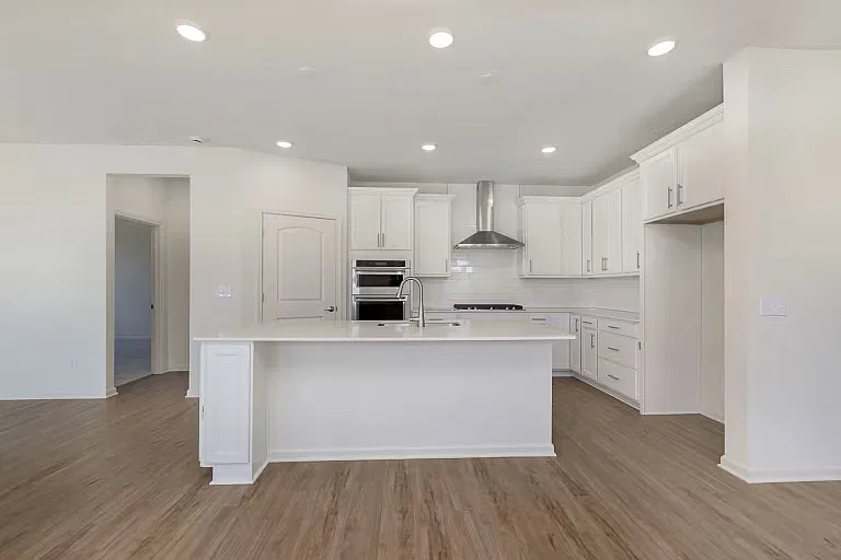 2 bed, 1799 sqft, $2,550 — Photo 2