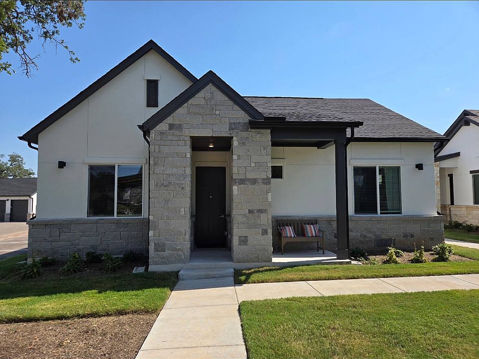 Building Photo 1