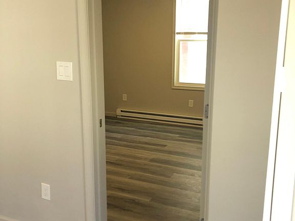 5th image of 2612 Edgmont Ave APT A