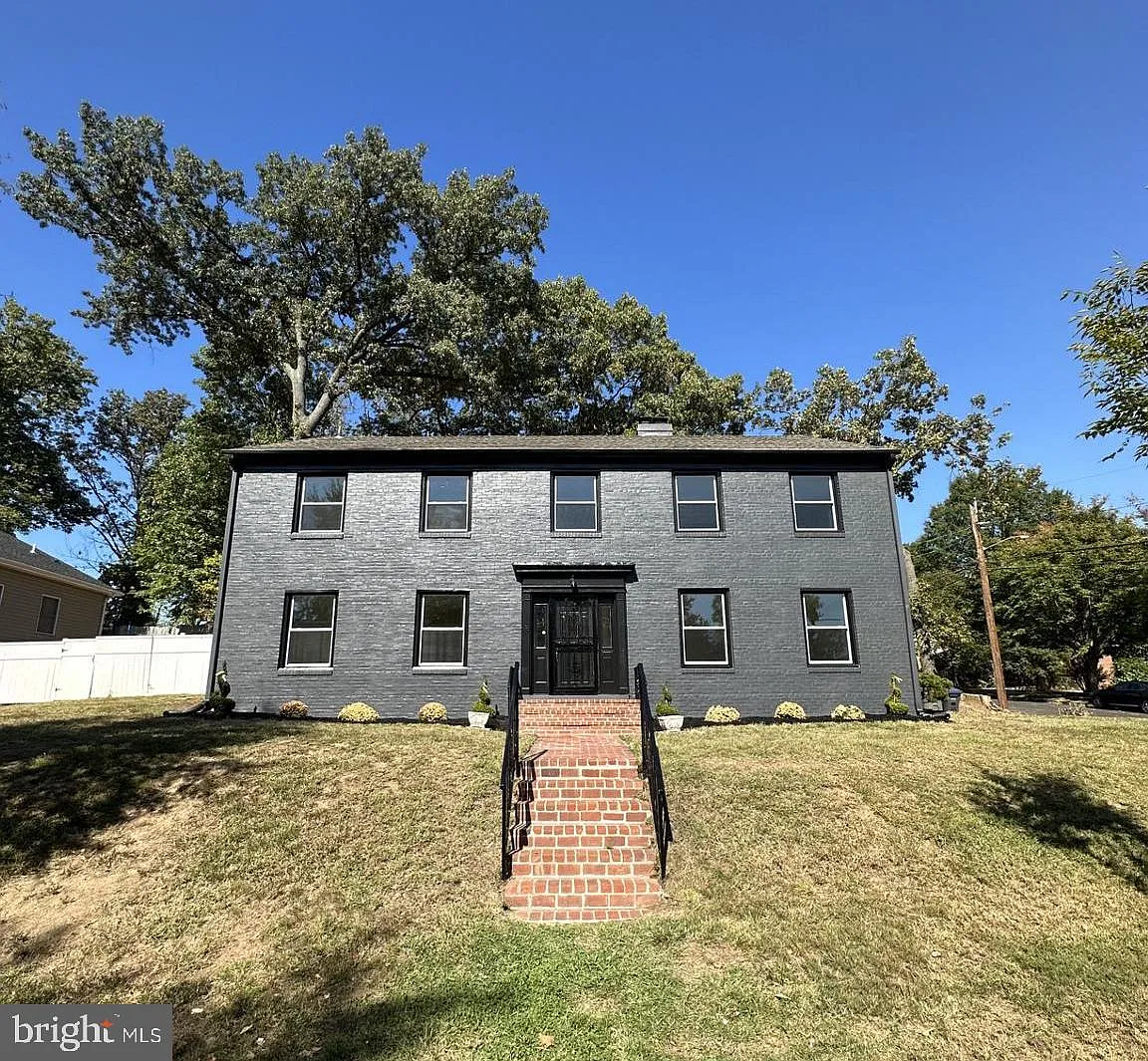 25 Brandywine St SW photo 1