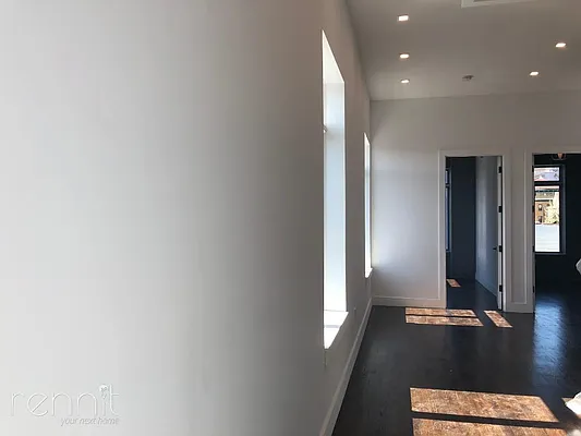 Rented by Rennit Inc. | media 44