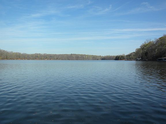 5th image of 979 Wildwood Trce