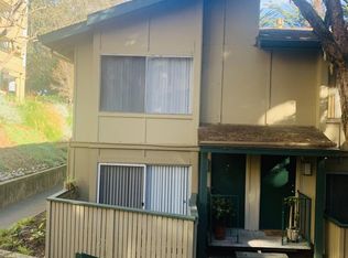 372 Imperial Way APT 8, Daly City, CA 94015