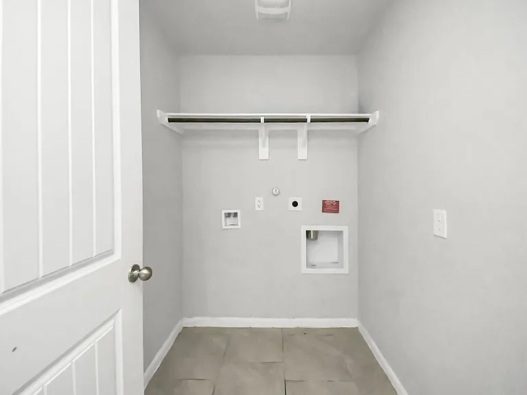 18319 Pin Oak Lake Dr — Photo 27