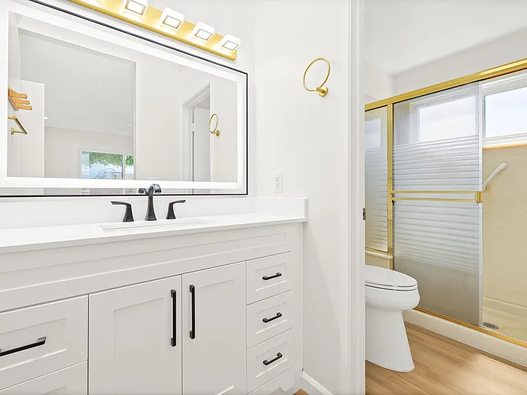 35047 Clover St — Photo 9