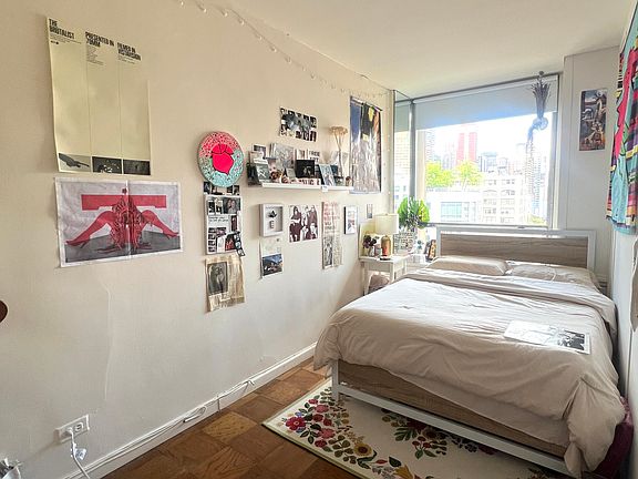 4th image of 330 E 33rd St APT 11J